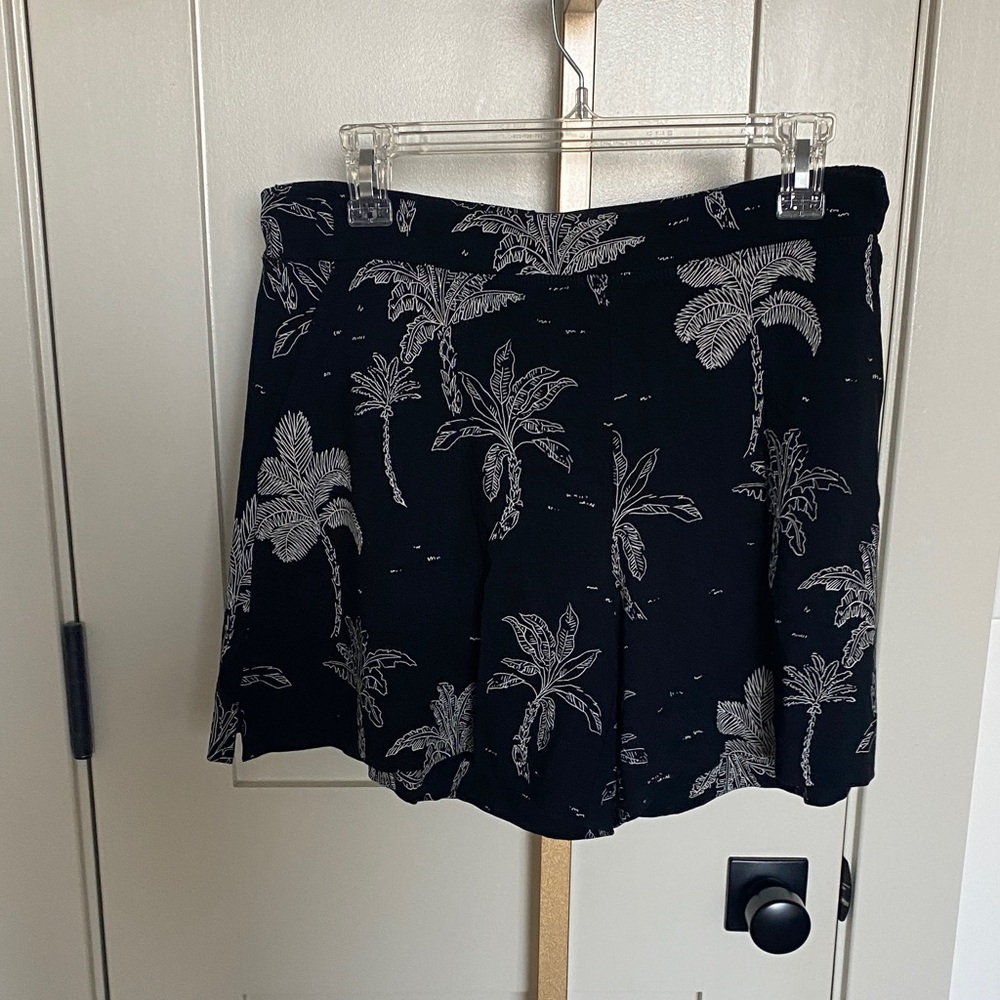 J. Jill Black and White Patterned Skirt